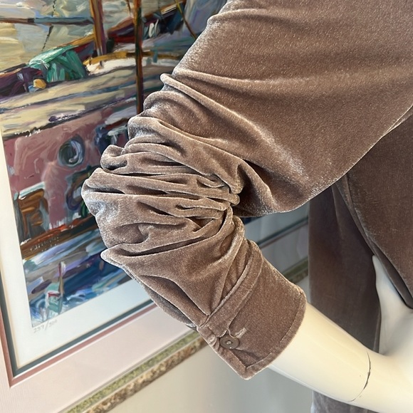 VELOUR BUTTON DOWN TUNIC - Picture 5 of 6